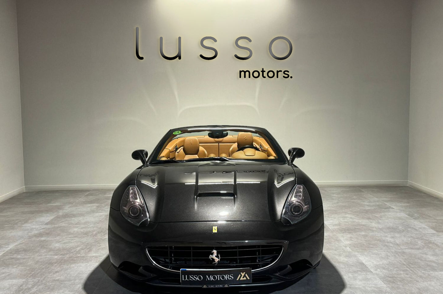 FERRARI California 4.3 V8