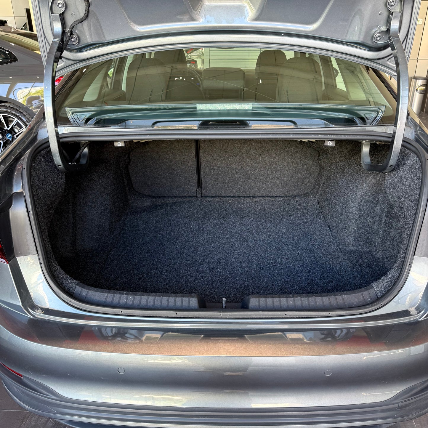 Volkswagen Jetta Comfortline 2024