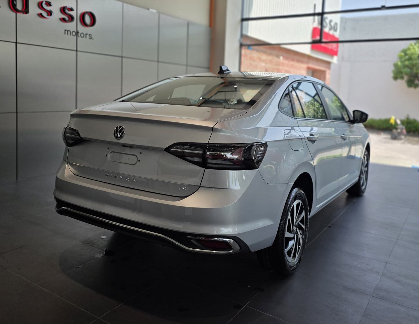 VW VIRTUS COMFORTLINE 2025