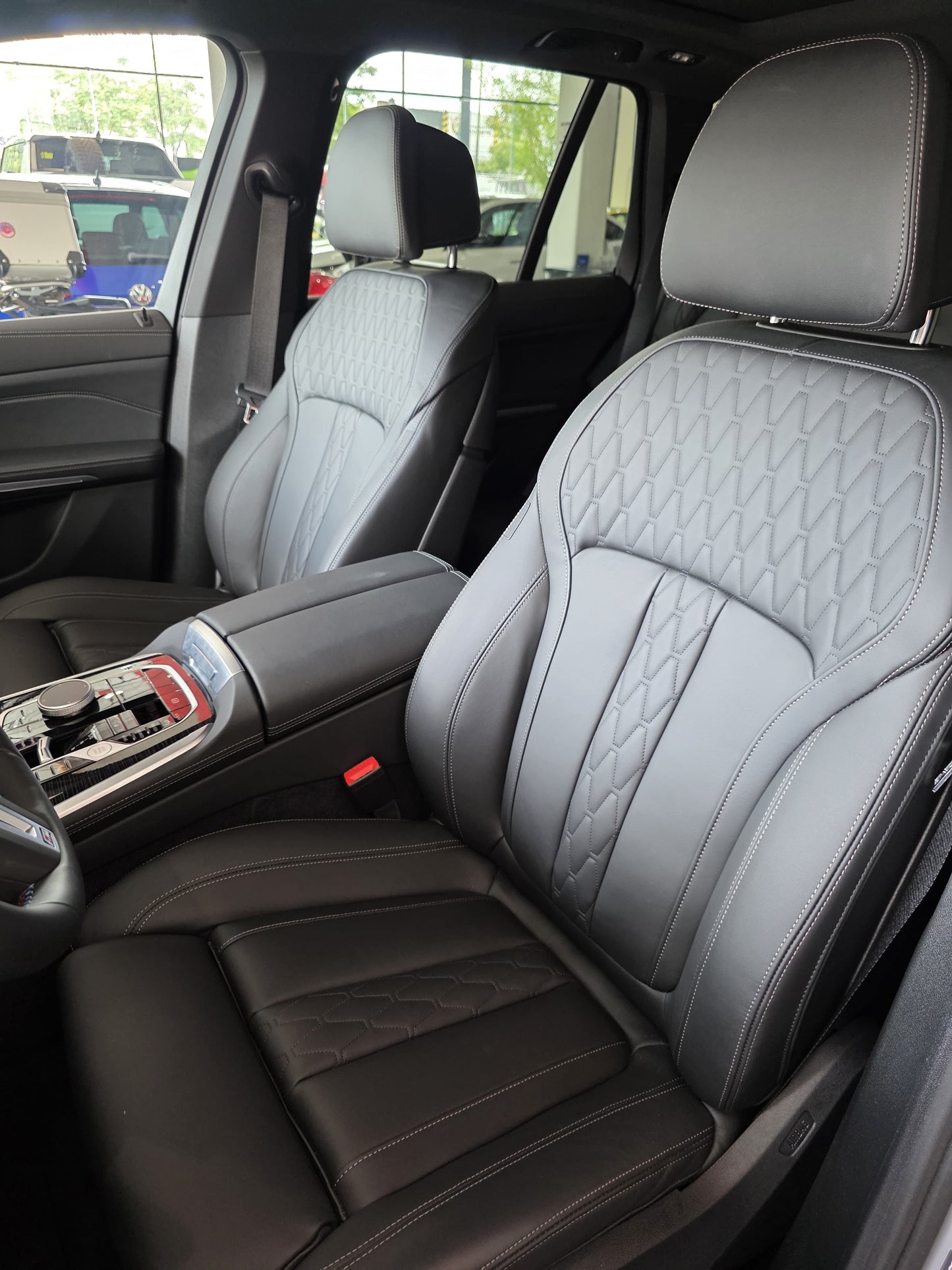 BMW X5 M60I XDRIVE 2025