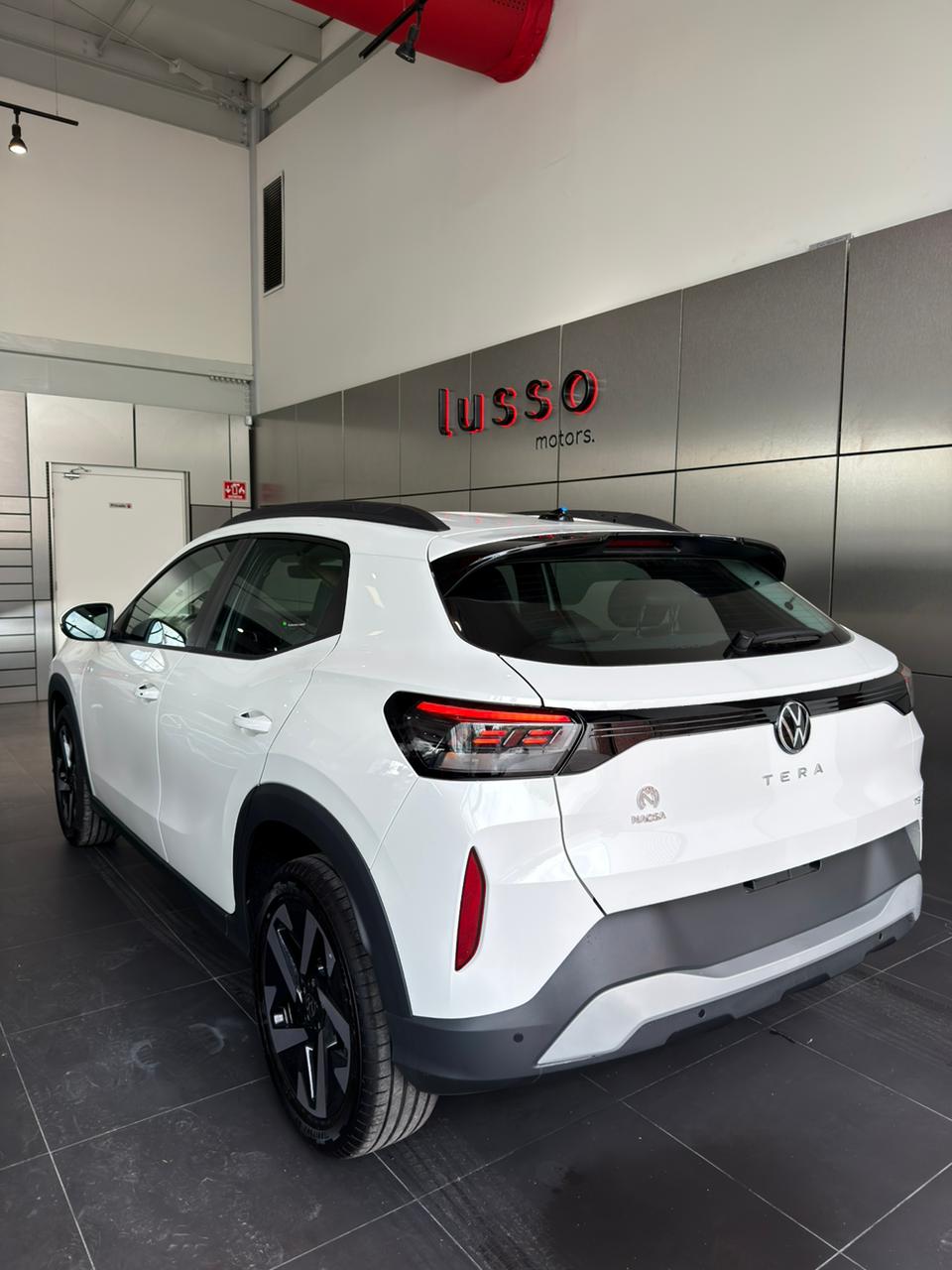 VOLKSWAGEN TERA HIGHLINE 2026