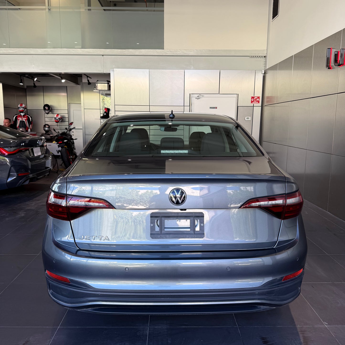 Volkswagen Jetta Comfortline 2024
