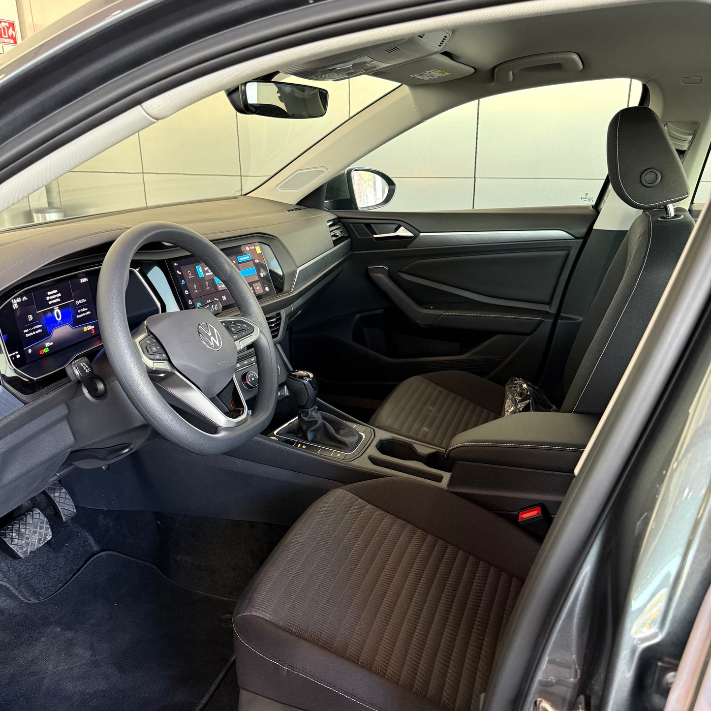 Volkswagen Jetta Comfortline 2024