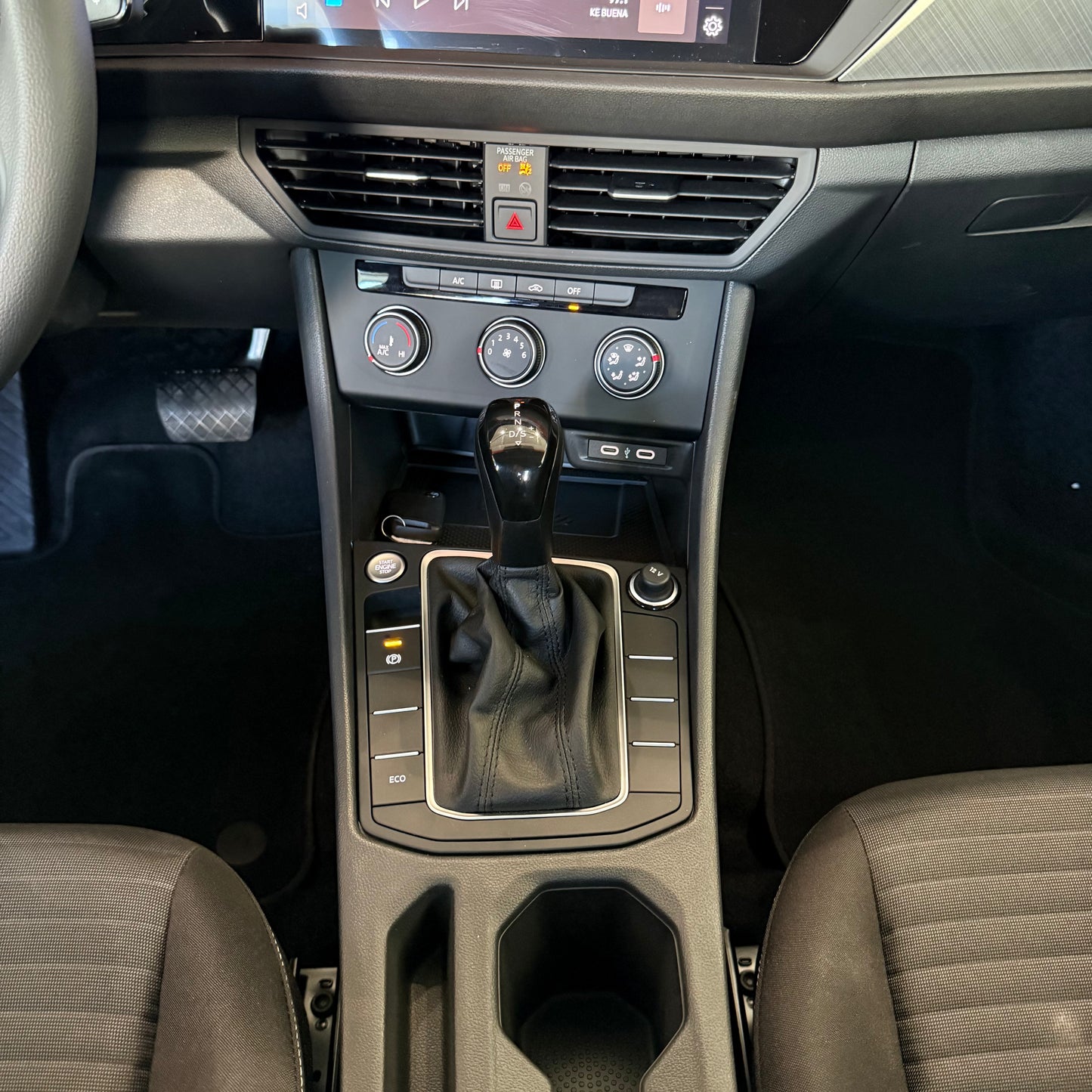 Volkswagen Jetta Comfortline 2024