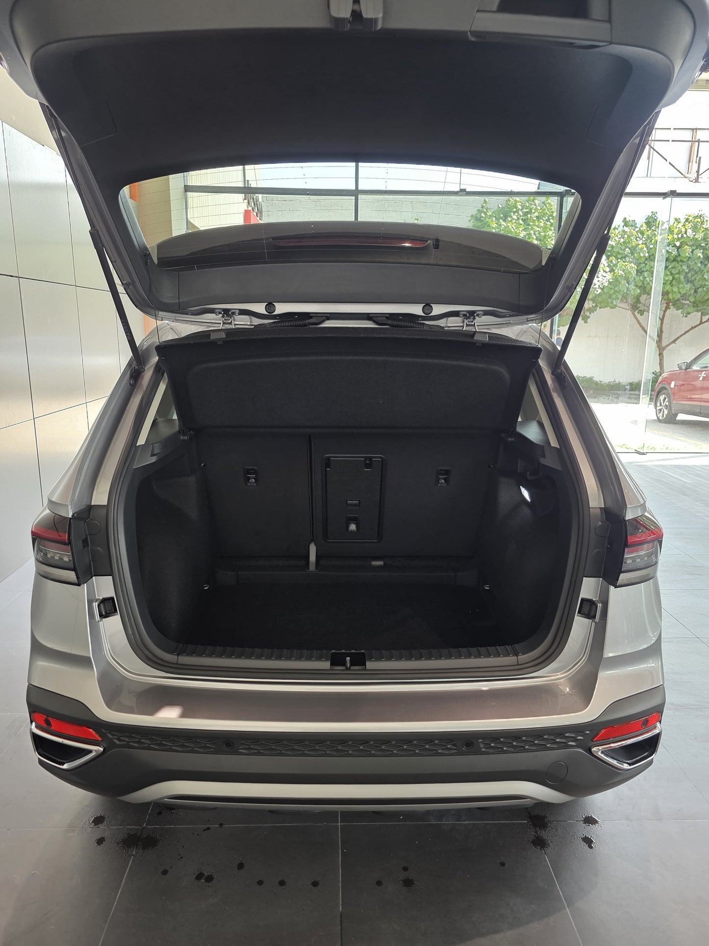 VW TAOS COMFORTLINE 2025