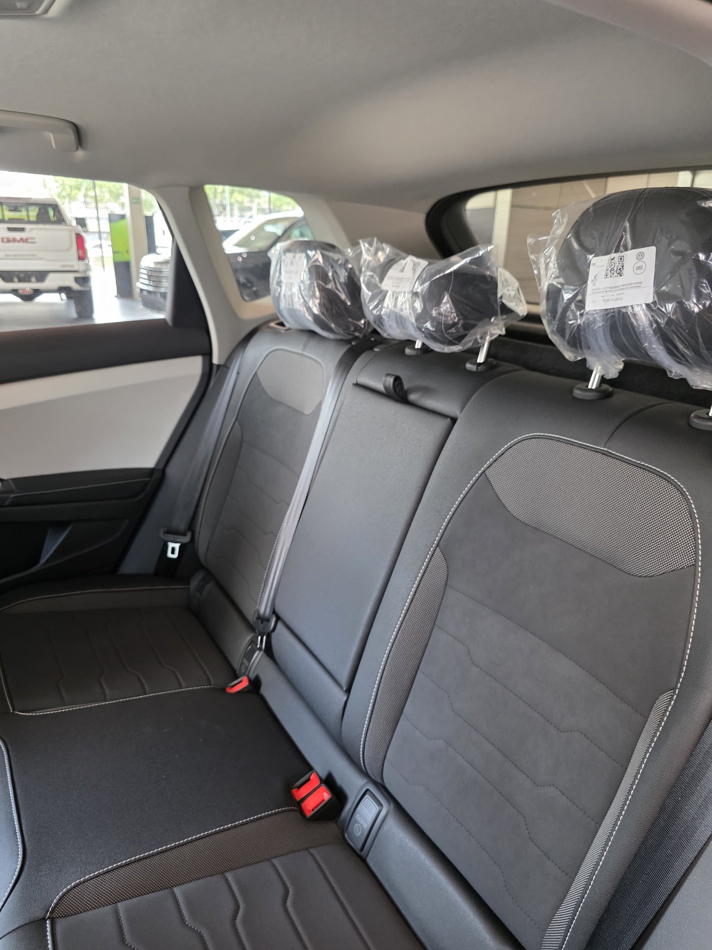 VW TAOS COMFORTLINE 2025