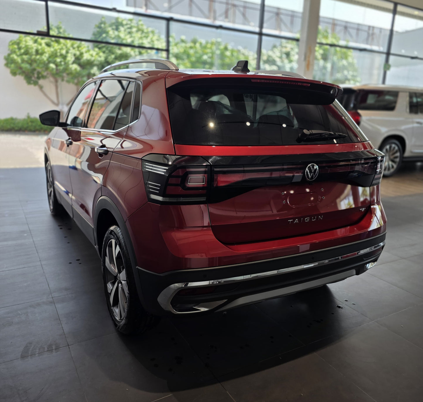 VW TAIGUN COMFORTLINE 2024