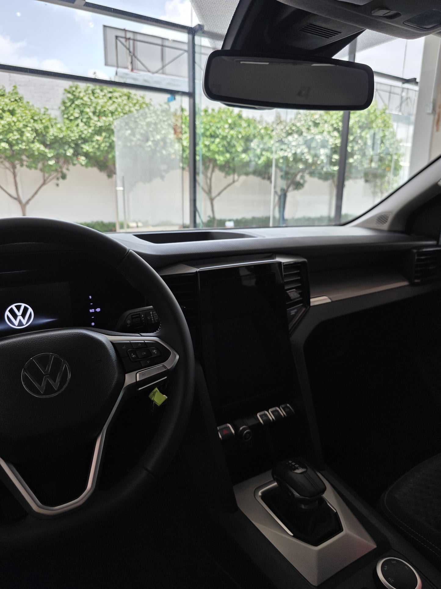 AMAROK LIFE 2024