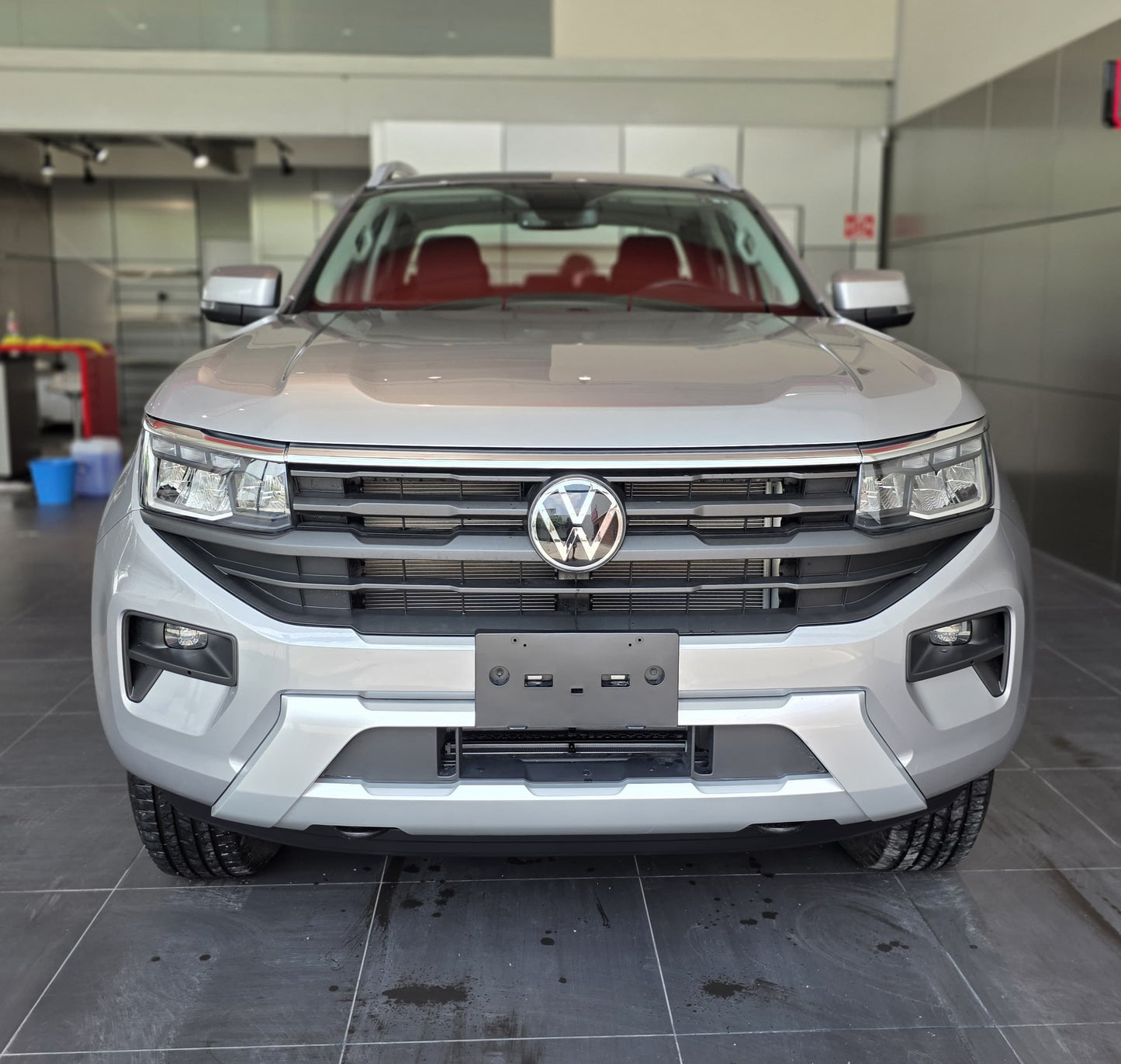 AMAROK LIFE 2024