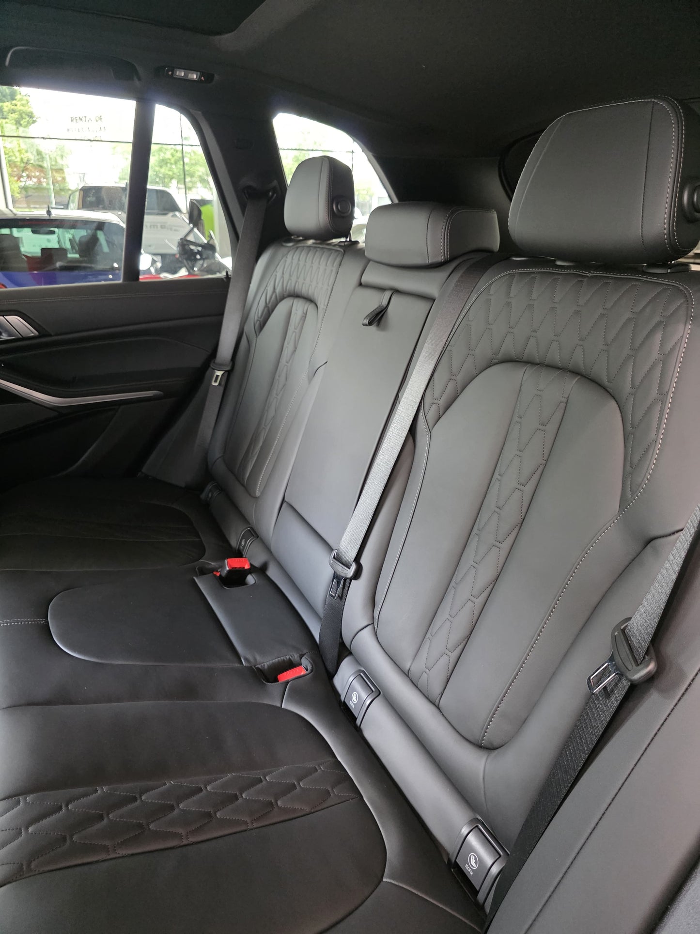 BMW X5 M60I XDRIVE 2025