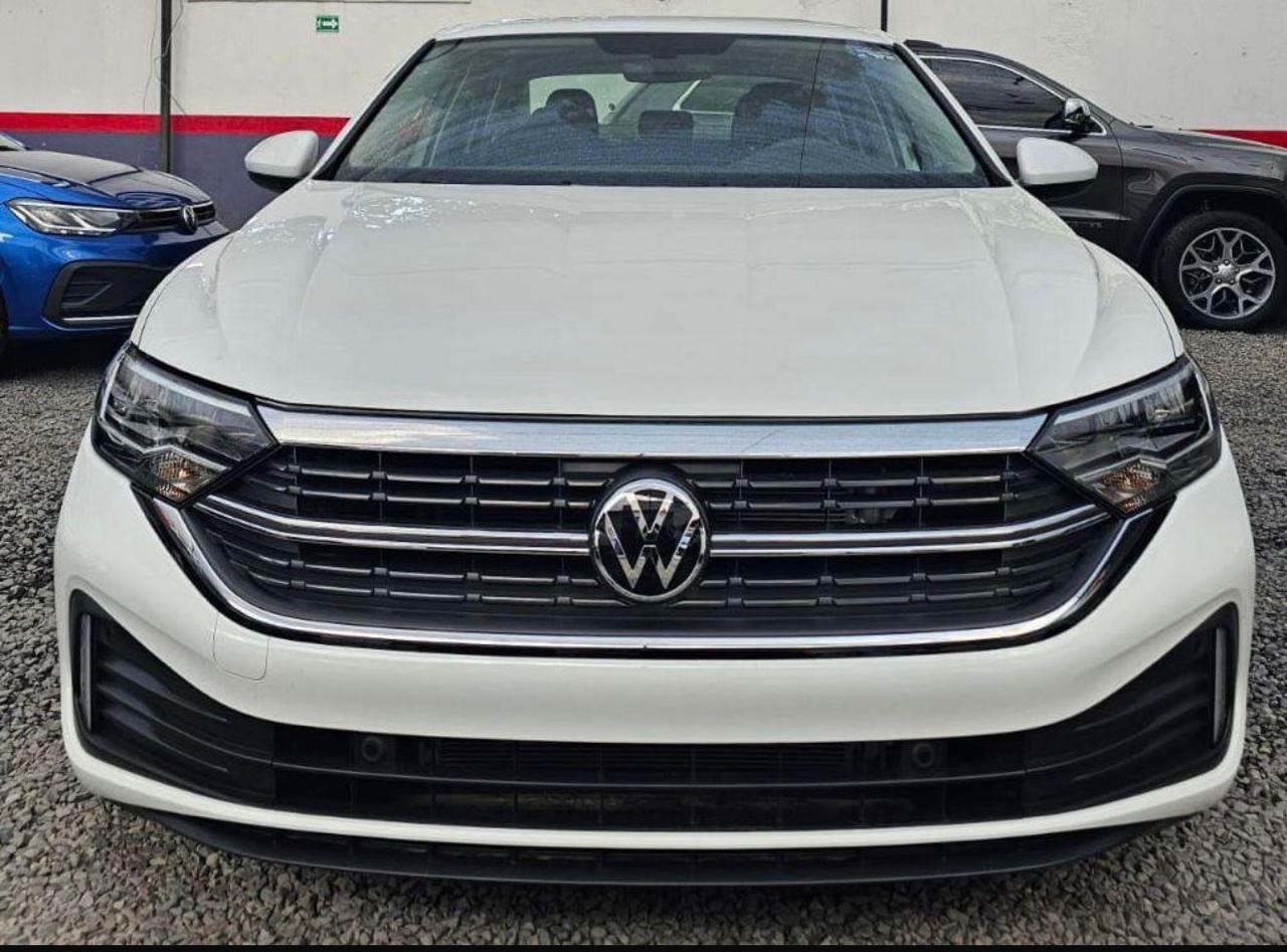Volkswagen Jetta Comfortline 2024