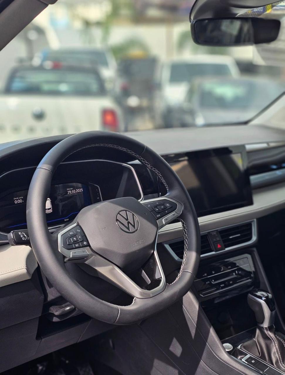 Volkswagen Taos Highline 2025