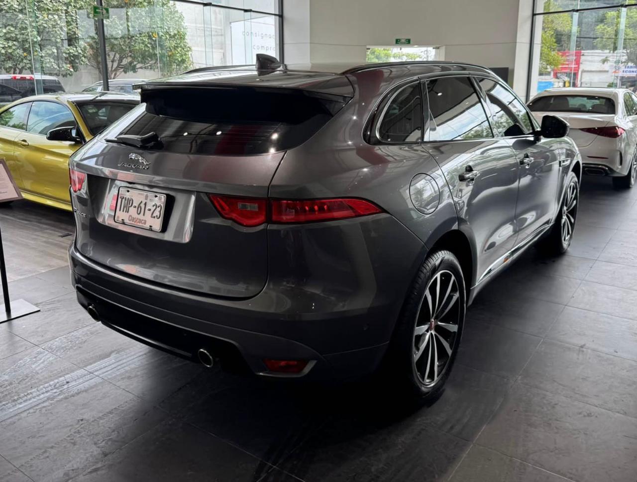 Jaguar F-Pace X761 R-Sport 2019