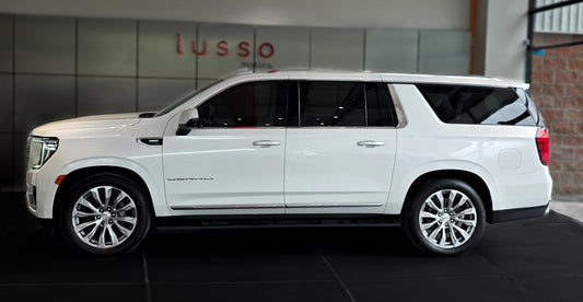 GMC YUKON DENALI 2021 BLINDADA